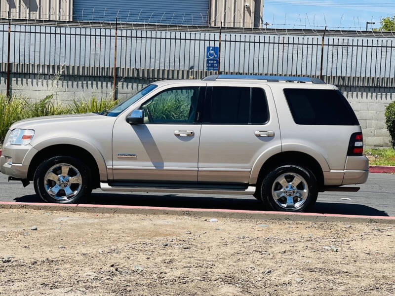 2006 Ford Explorer Limited