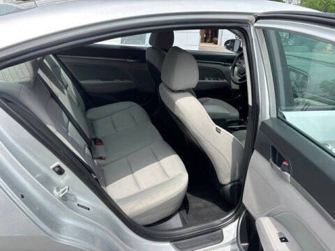 2018 Hyundai Elantra