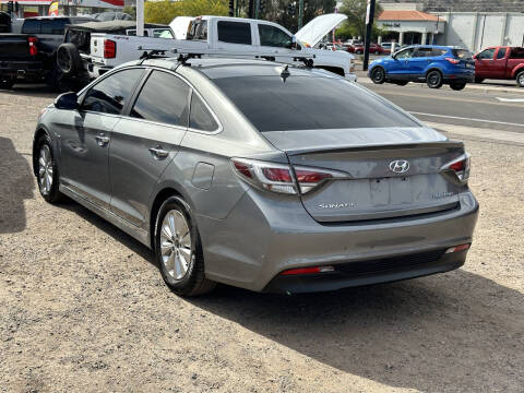 2017 Hyundai Sonata Hybrid SE