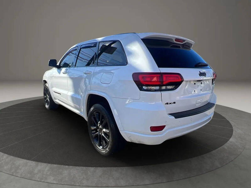 2018 Jeep Grand Cherokee Altitude