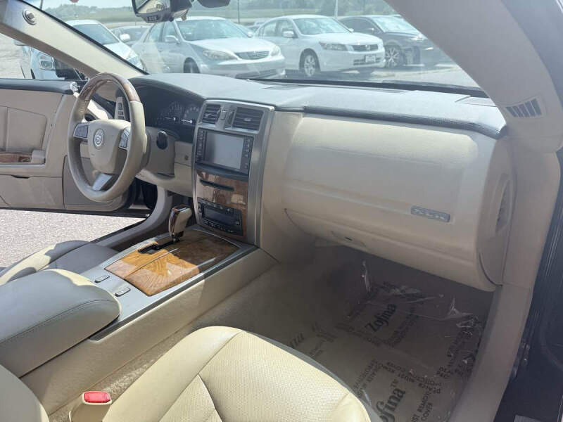 2008 Cadillac XLR