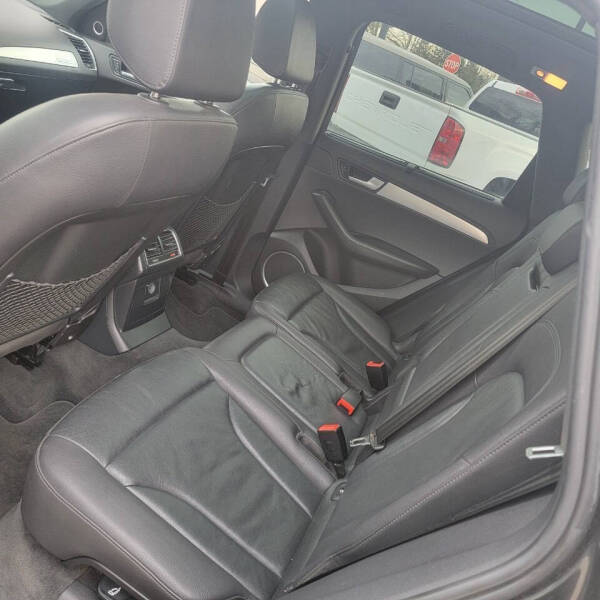 2012 Audi Q5 3.2 quattro Prestige