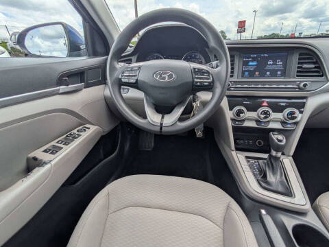 2019 Hyundai Elantra