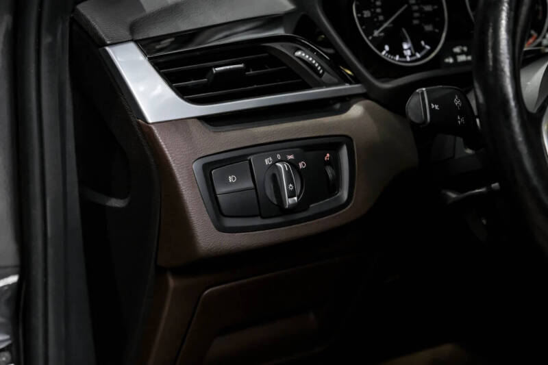 2017 BMW X1 sDrive28i