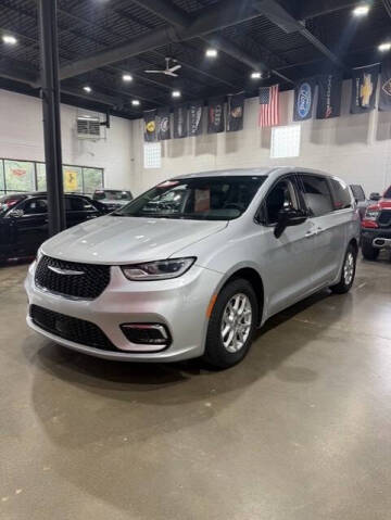 2024 Chrysler Pacifica
