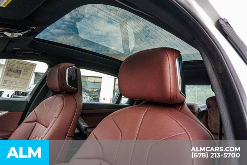 2025 BMW i7 eDrive50