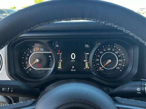 2025 Jeep Gladiator Sport S