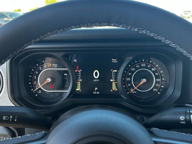 2025 Jeep Gladiator Sport S