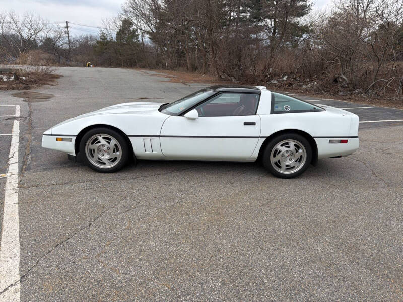 1990 Chevrolet Corvette - Photo 3