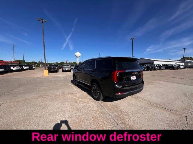 2025 GMC Yukon Elevation