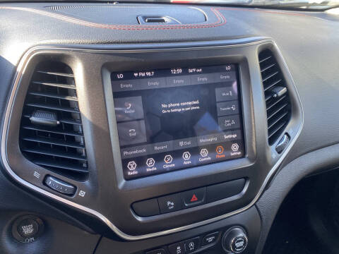 2020 Jeep Cherokee Trailhawk