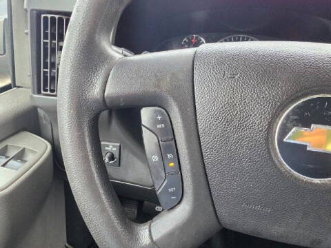 2017 Chevrolet Express 2500