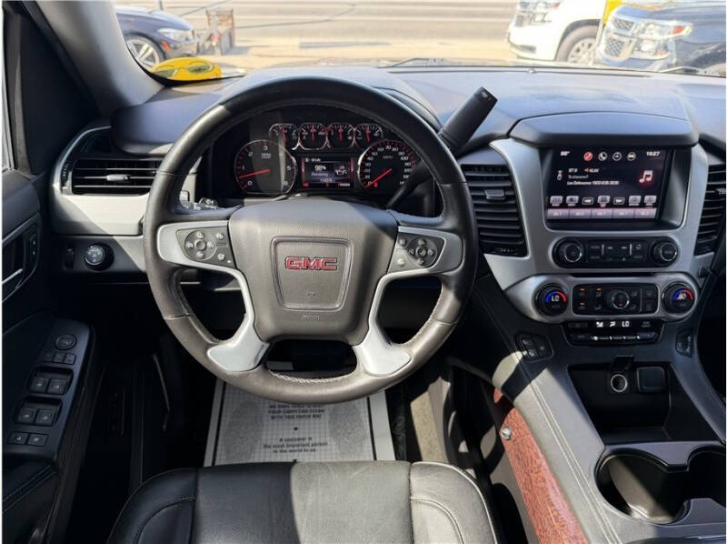 2016 GMC Yukon XL SLT