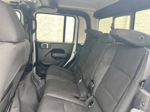 2023 Jeep Gladiator Willys