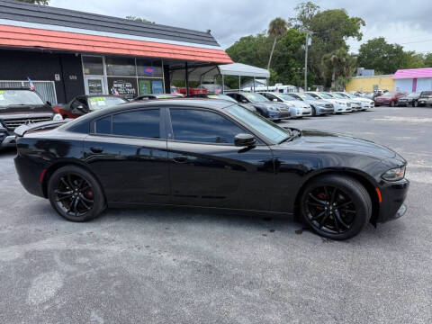 2018 Dodge Charger SXT