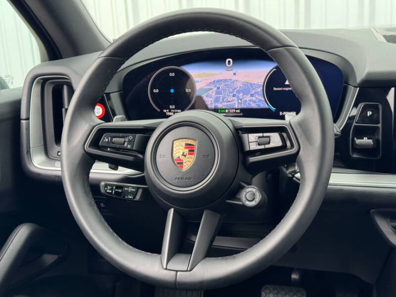 2024 Porsche Cayenne E-Hybrid