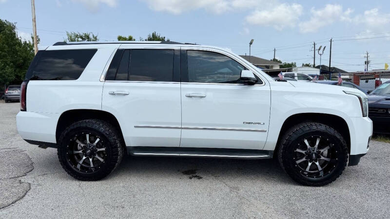 2016 GMC Yukon Denali