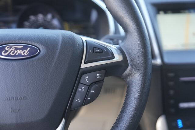 2016 Ford Edge Titanium