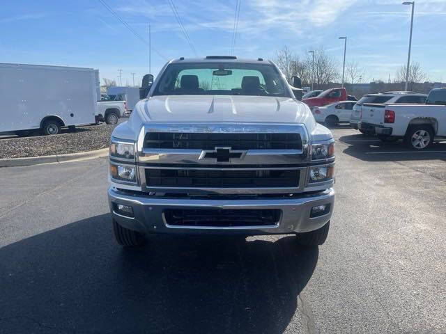 2024 Chevrolet Silverado 5500HD