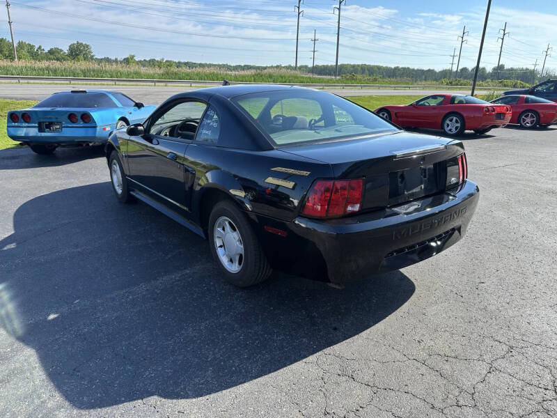 2001 Ford Mustang