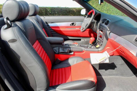 2002 Ford Thunderbird Deluxe