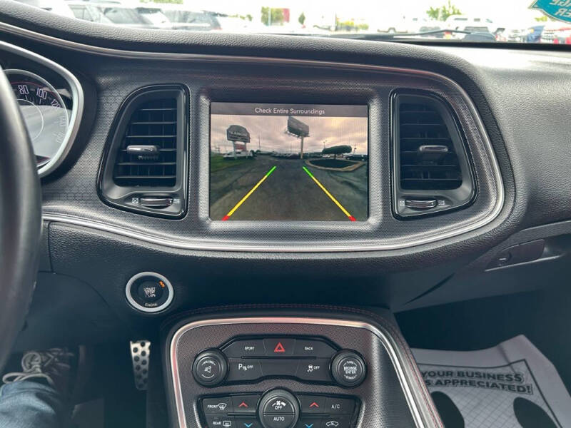 2015 Dodge Challenger R/T Plus