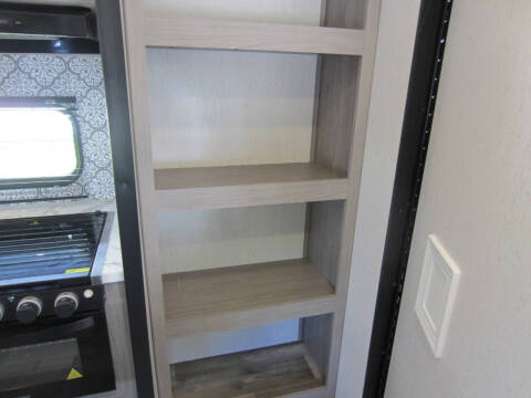 2022 Coleman Lantern Series 242BH