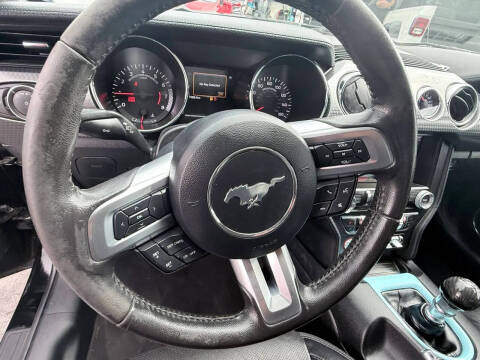 2015 Ford Mustang