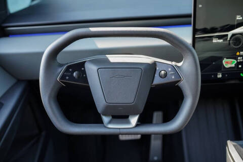 2025 Tesla Cybertruck