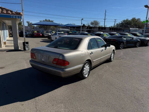 1996 Mercedes-Benz E-Class E 320
