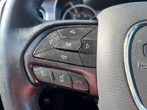 2017 Dodge Charger SE