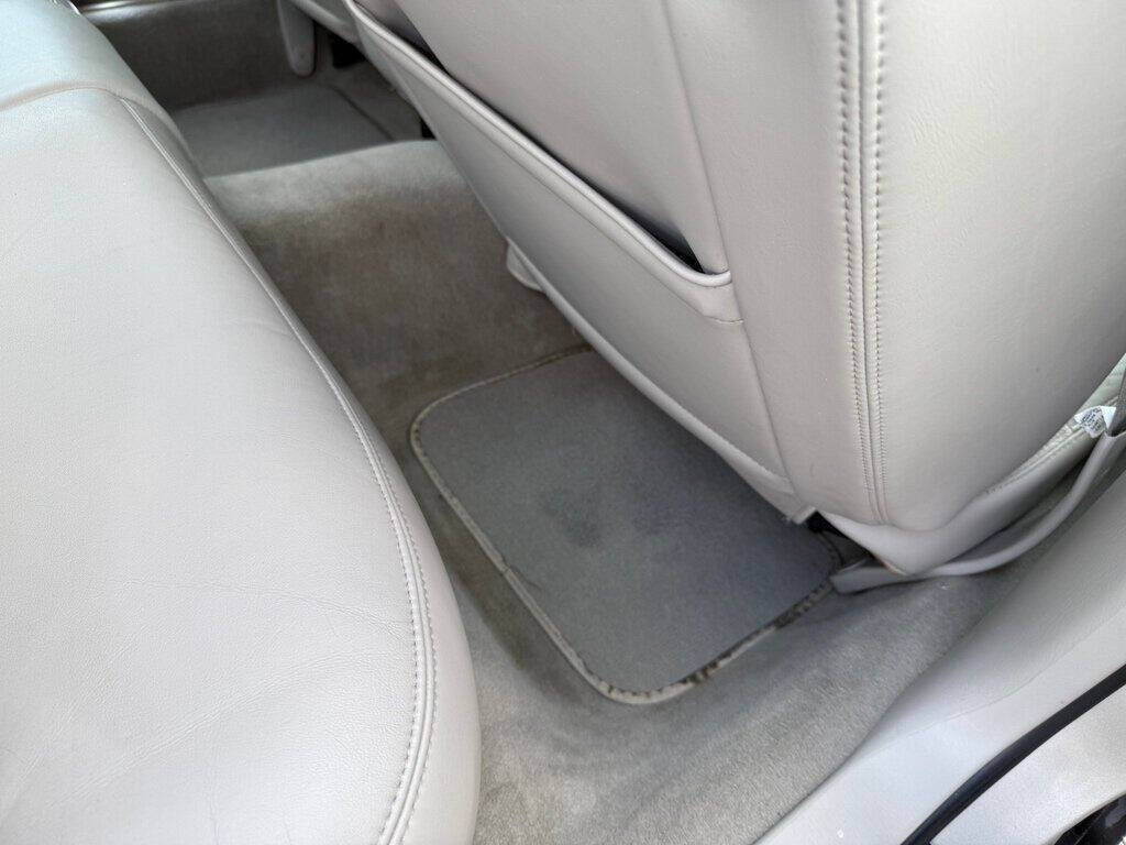 2010 Lincoln Town Car 45