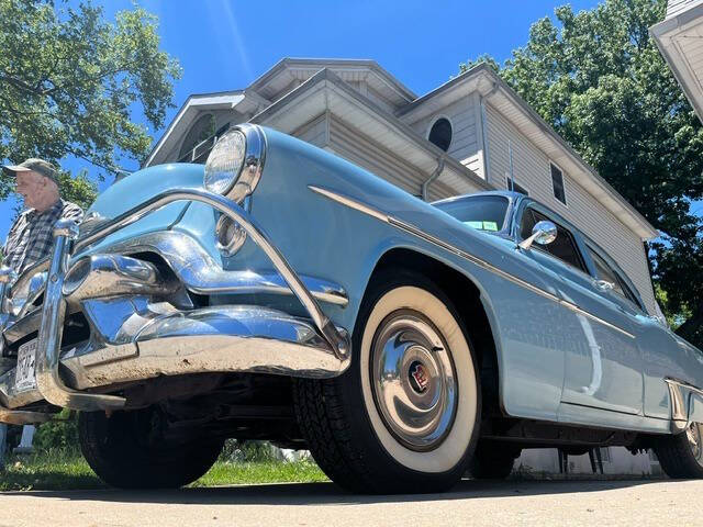 1953 Oldsmobile Deluxe 88