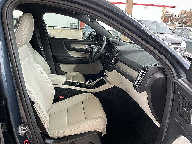 2019 Volvo XC40 T5 Inscription