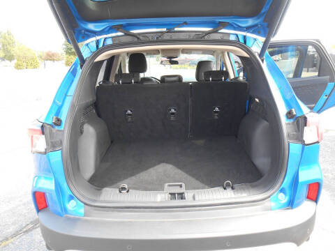 2020 Ford Escape SEL