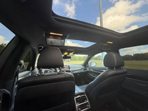 2017 BMW 7 Series 740i