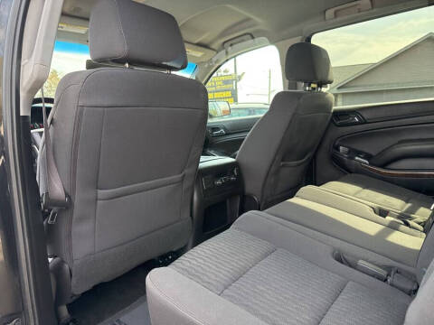 2017 Chevrolet Suburban LS