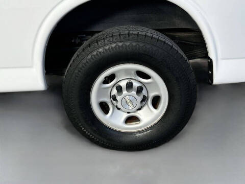 2021 Chevrolet Express 2500