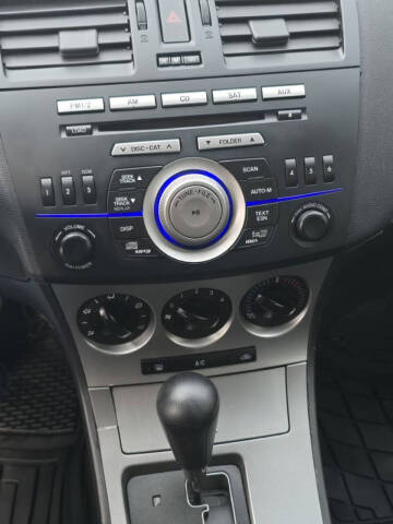 2011 Mazda MAZDA3 i Touring