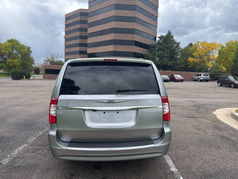 2015 Chrysler Town and Country Touring