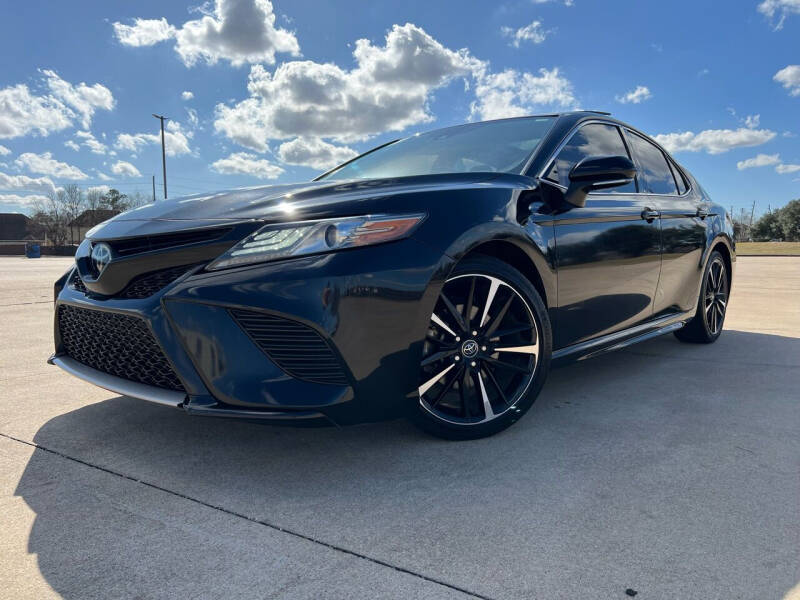 2019 Toyota Camry for sale at AUTO DIRECT Bellaire in Houston TX