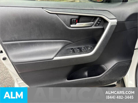 2021 Toyota RAV4 Hybrid XLE Premium