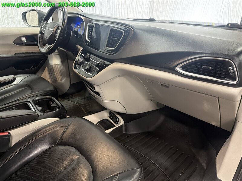 2019 Chrysler Pacifica Touring L