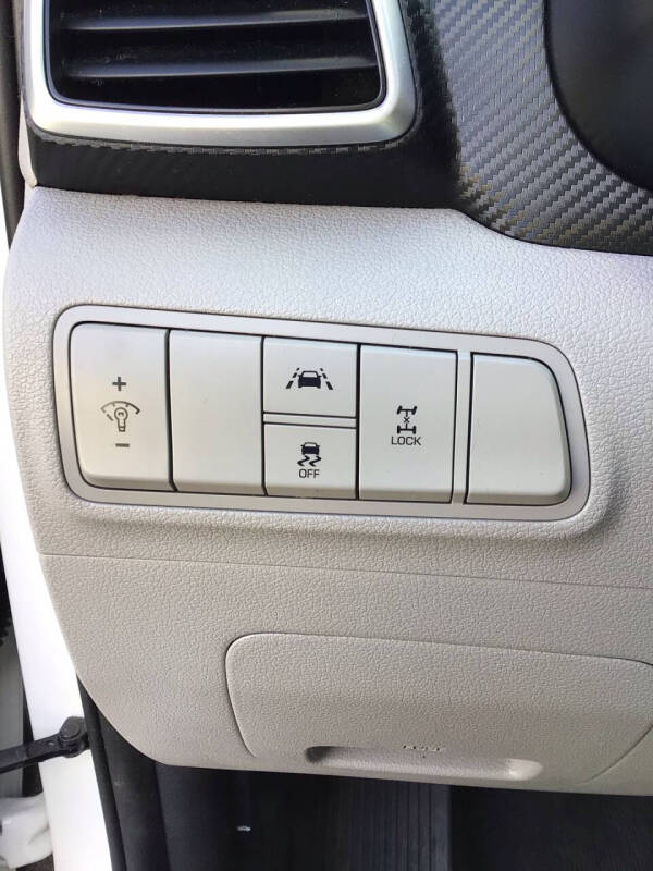 2020 Hyundai Tucson SE