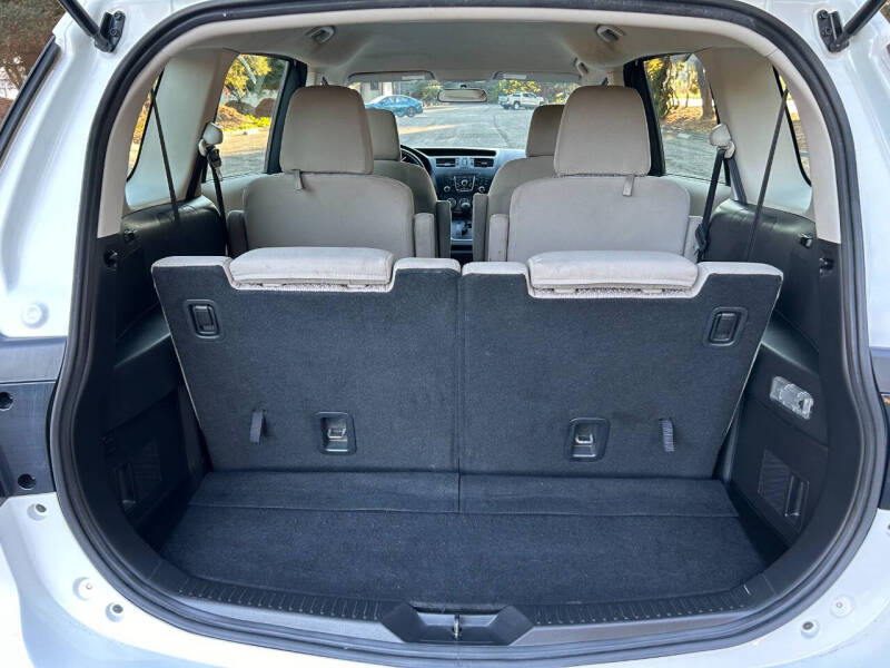 2012 Mazda MAZDA5 Sport