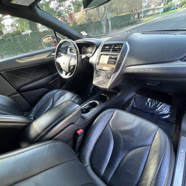 2017 Lincoln MKC Select