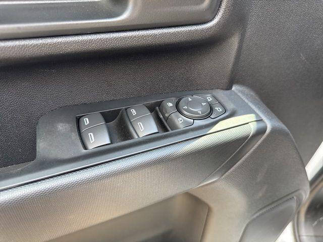 2025 GMC Sierra 3500HD CC Pro