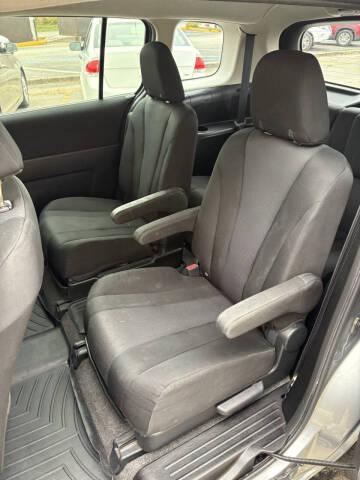 2014 Mazda MAZDA5 Sport