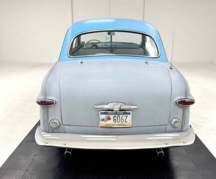 1949 Ford Deluxe