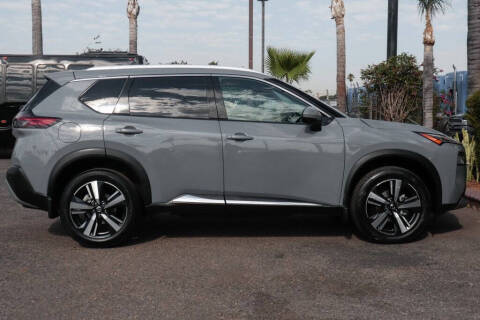 2021 Nissan Rogue SL